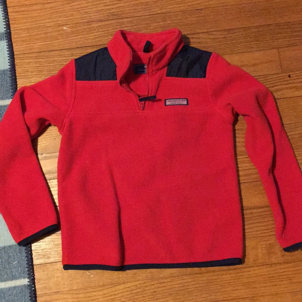 Vineyard vines fleece
